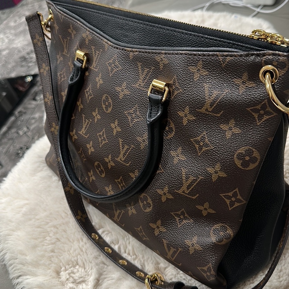 Authentic limited edition discontinued Louis Vuitton Pallas MNG Full NOIR - Picture 4 of 17